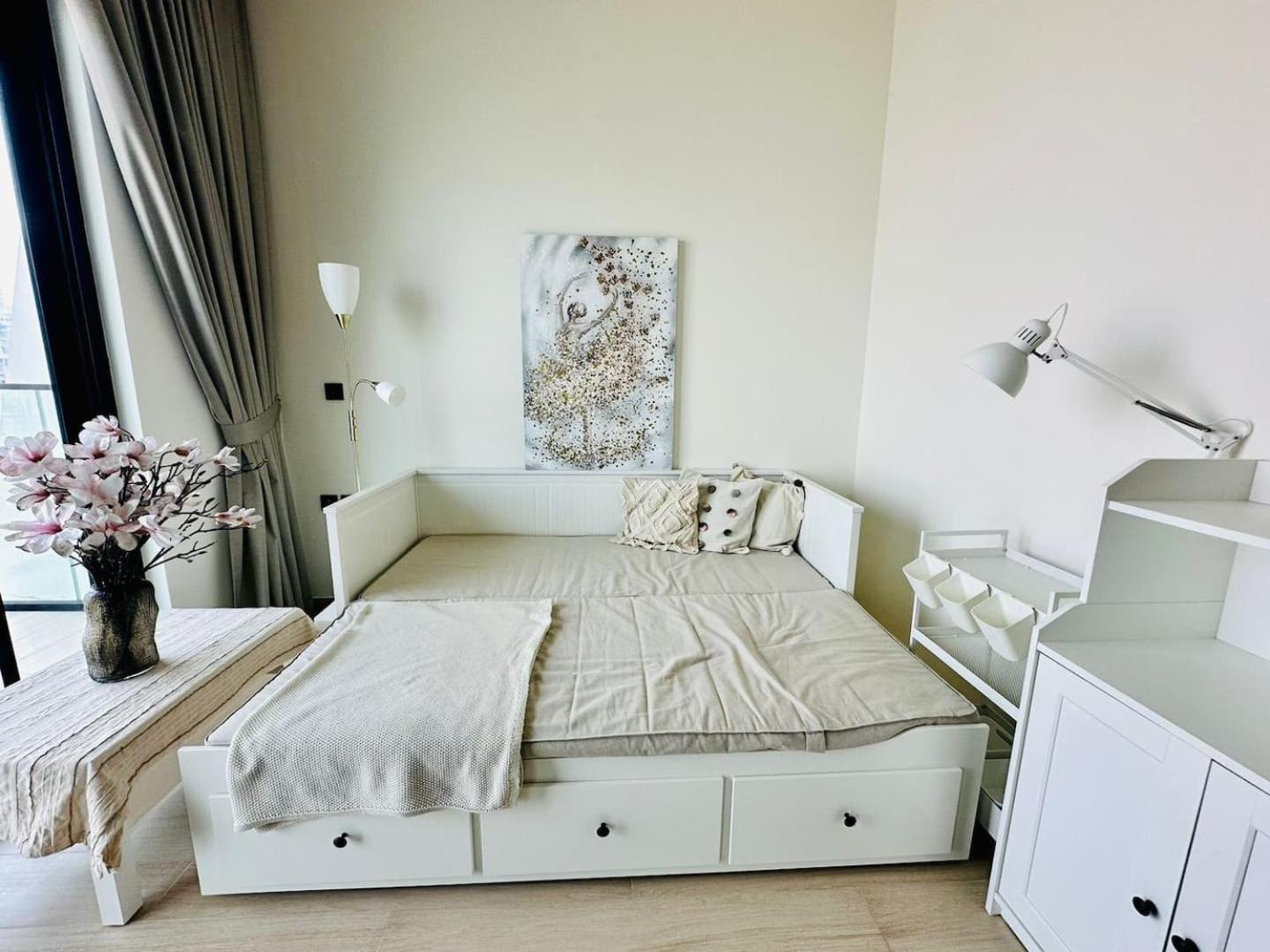 Chic 2Br In Jvc Balcony Pool & Parking Apartment Dubai