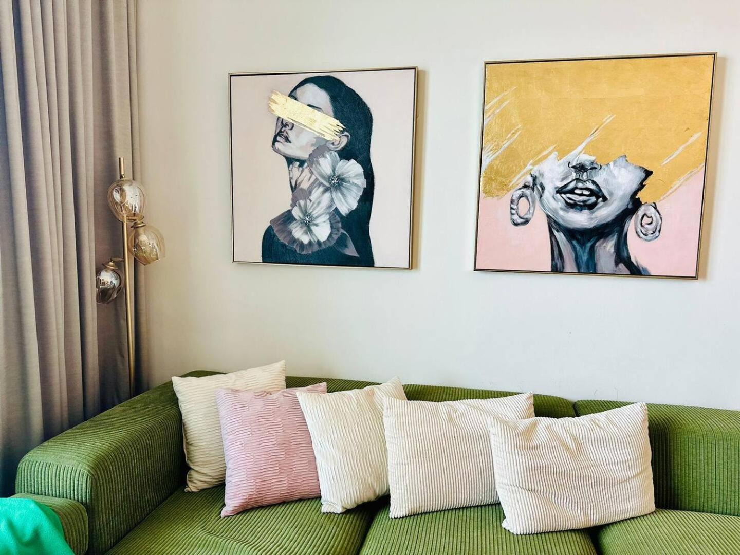 Chic 2Br In Jvc Balcony Pool & Parking *